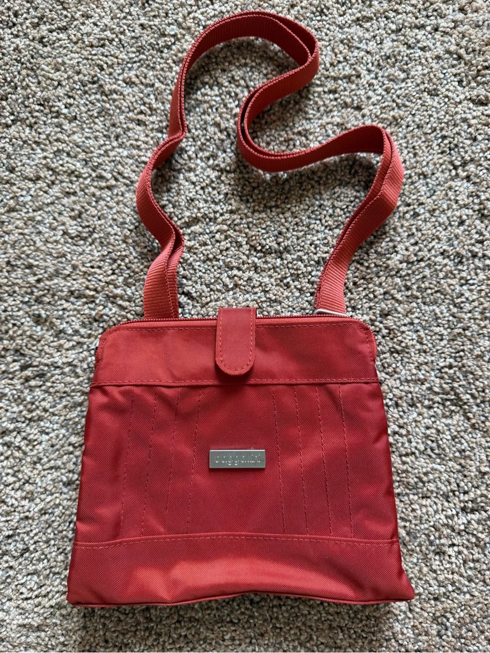 BAGGALLINI Rust Red Nylon Zippered Crossbody Shoulder Bag